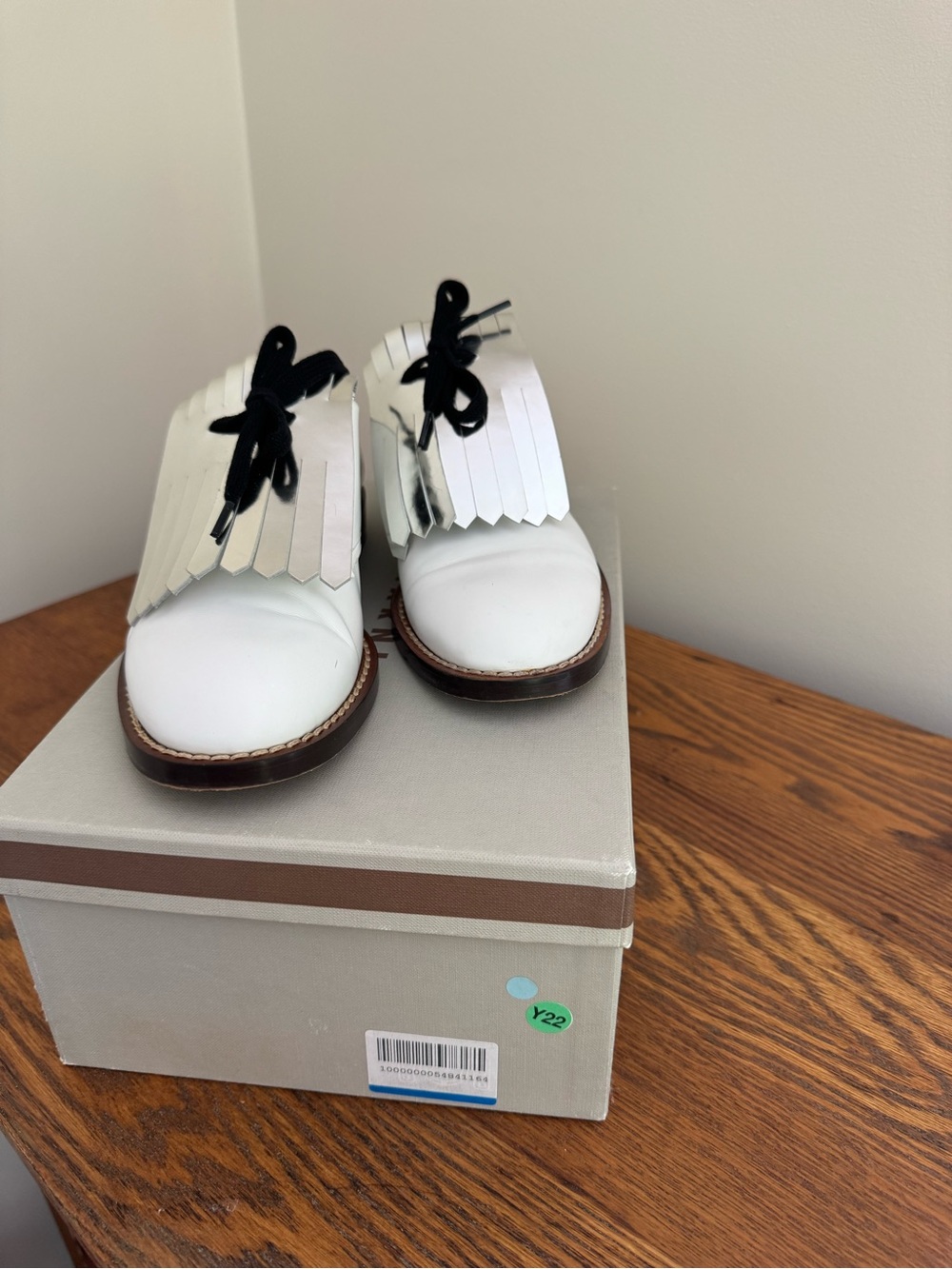 Marni White Leather Silver Fringe Loafers - Picture 4 of 6